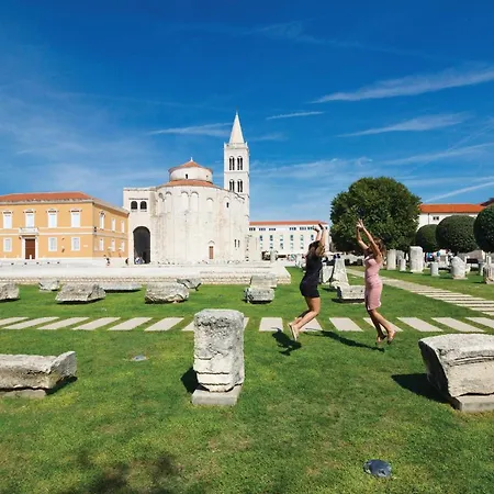 4 Bedroom Awesome In Holiday home Zadar