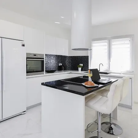 4 Bedroom Awesome In Holiday home