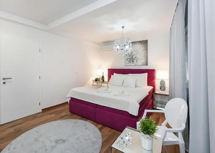 In With Sauna Dom wakacyjny Zadar