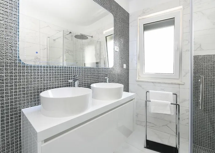 Dom wakacyjny In With Sauna Zadar